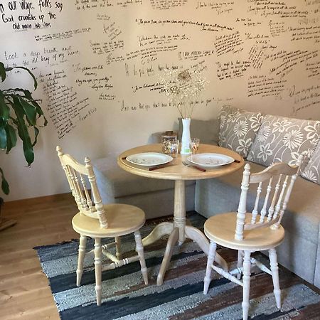 Hygge Home - Artistic Style Apartment Тарту Экстерьер фото
