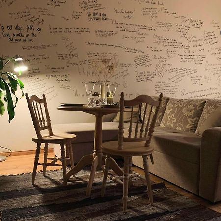 Hygge Home - Artistic Style Apartment Тарту Экстерьер фото
